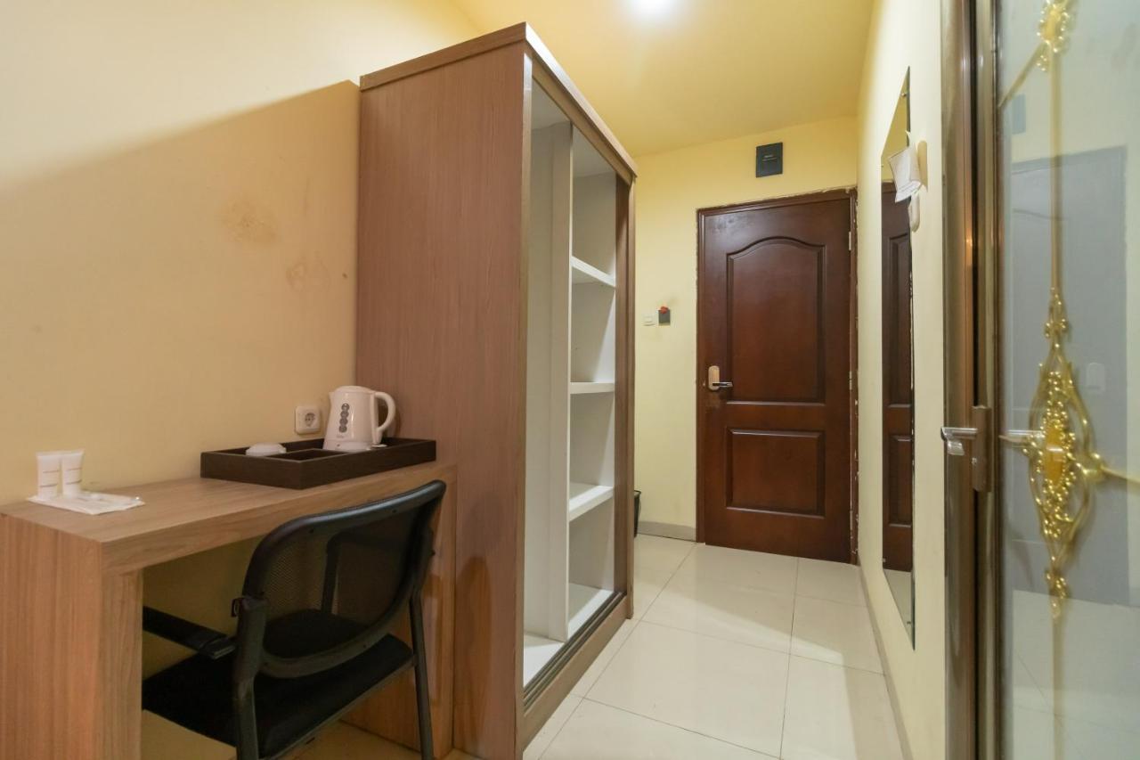 فندق أو واي أو 736 بيست سكيب باليمبانغْ المظهر الخارجي الصورة