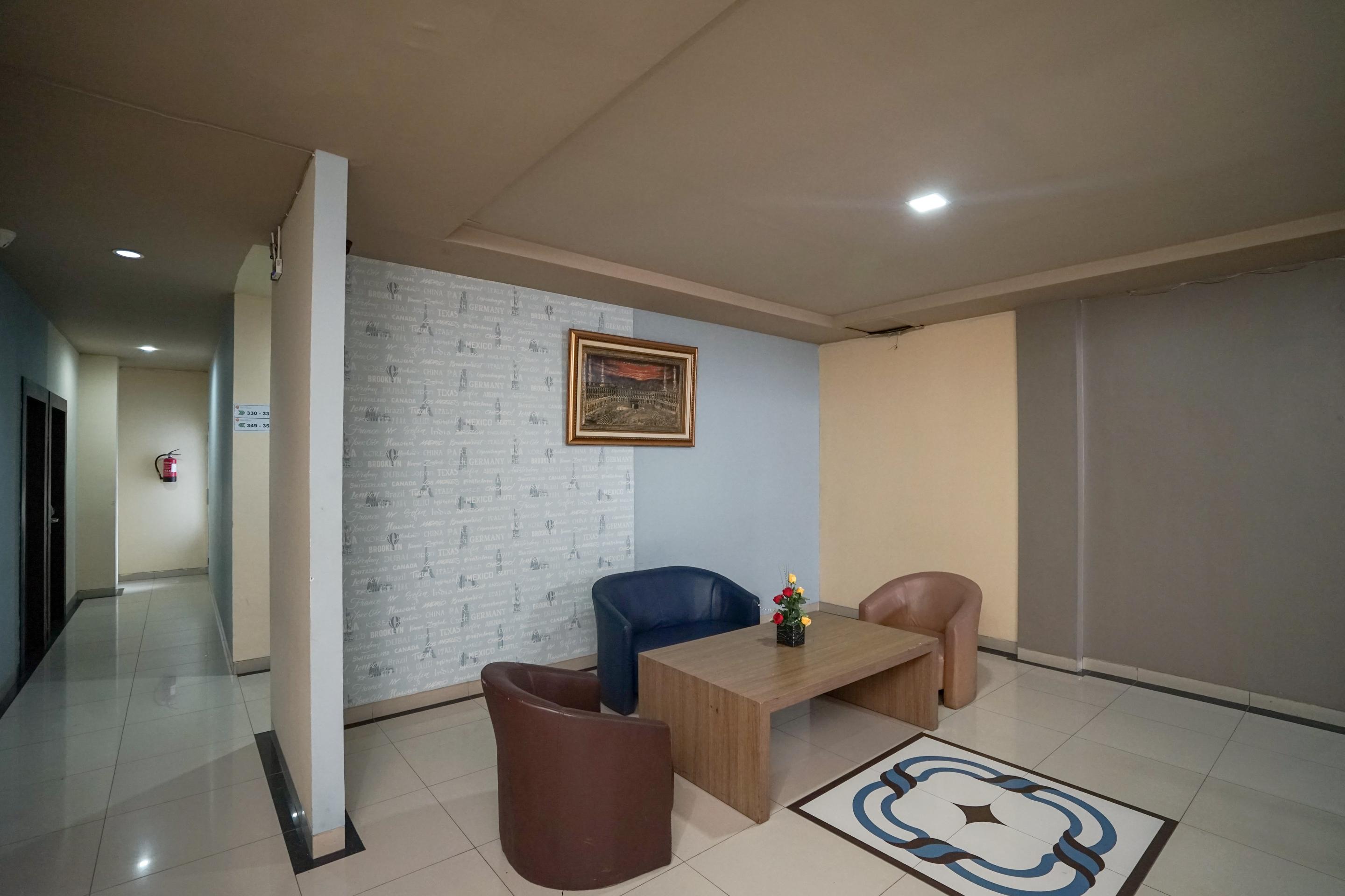 فندق أو واي أو 736 بيست سكيب باليمبانغْ المظهر الخارجي الصورة