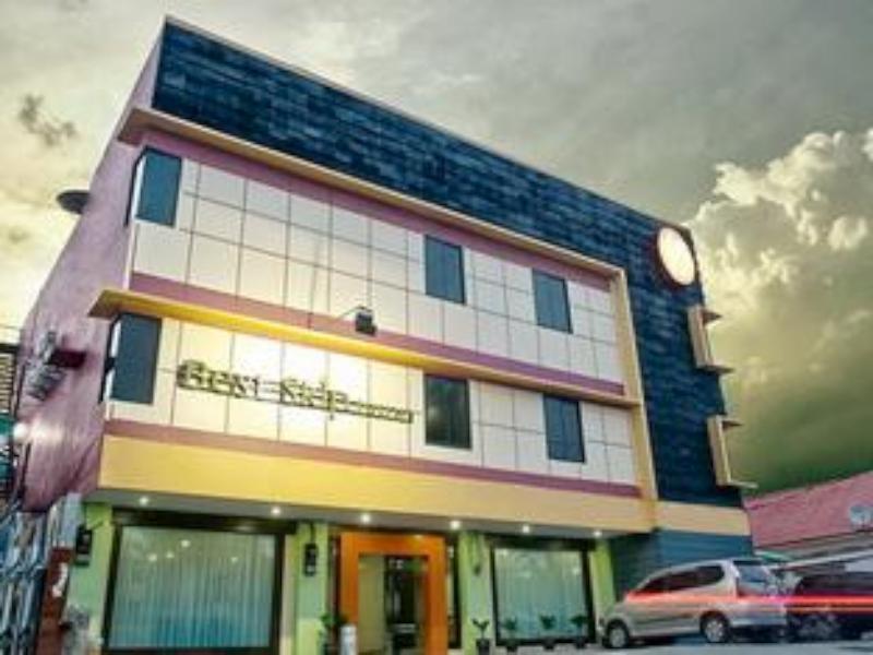 فندق أو واي أو 736 بيست سكيب باليمبانغْ المظهر الخارجي الصورة